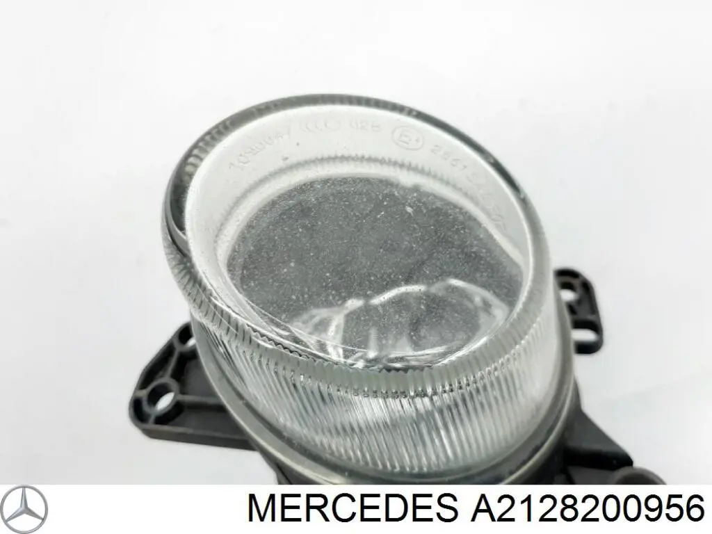 Фара протитуманна, права Mercedes A2128200956 ціна, від 40.15 USD