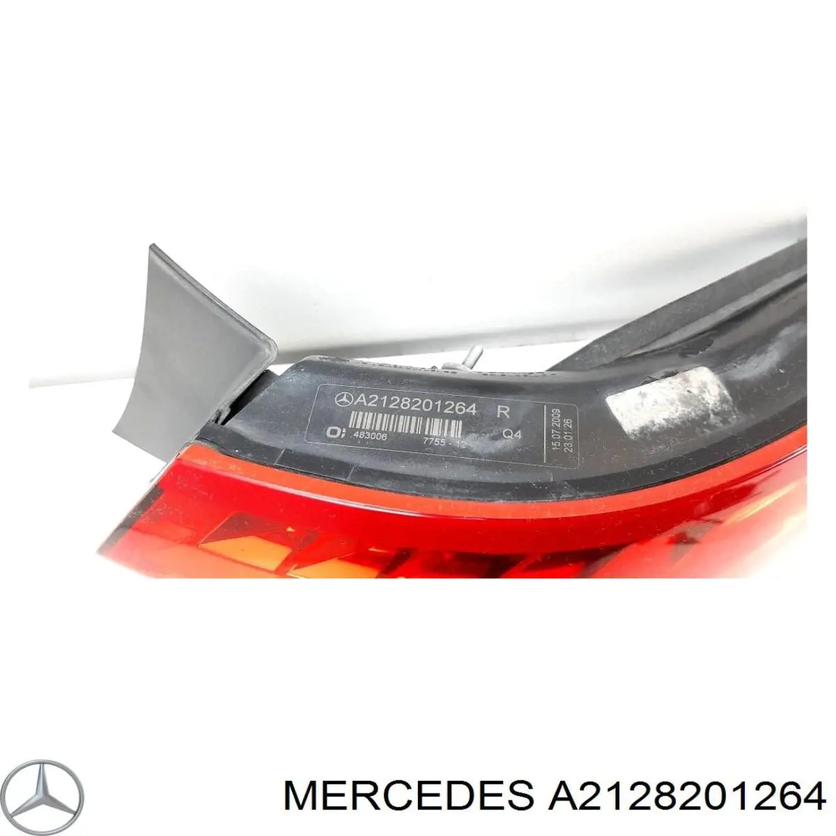 Ліхтар задній правий, зовнішній Mercedes A2128201264 ціна, від 203.74 USD