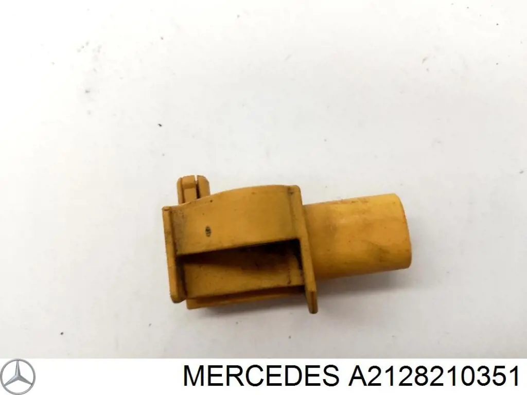  Mercedes A2128210351 ціна, від 18.98 USD