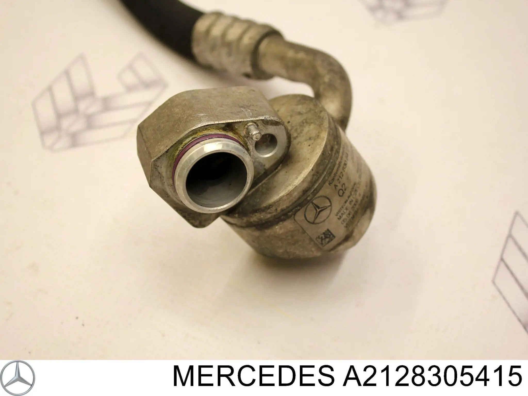  Mercedes A2128305415 ціна, від 23.59 USD