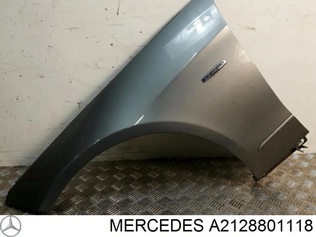 A2128801118 Mercedes крило переднє ліве
