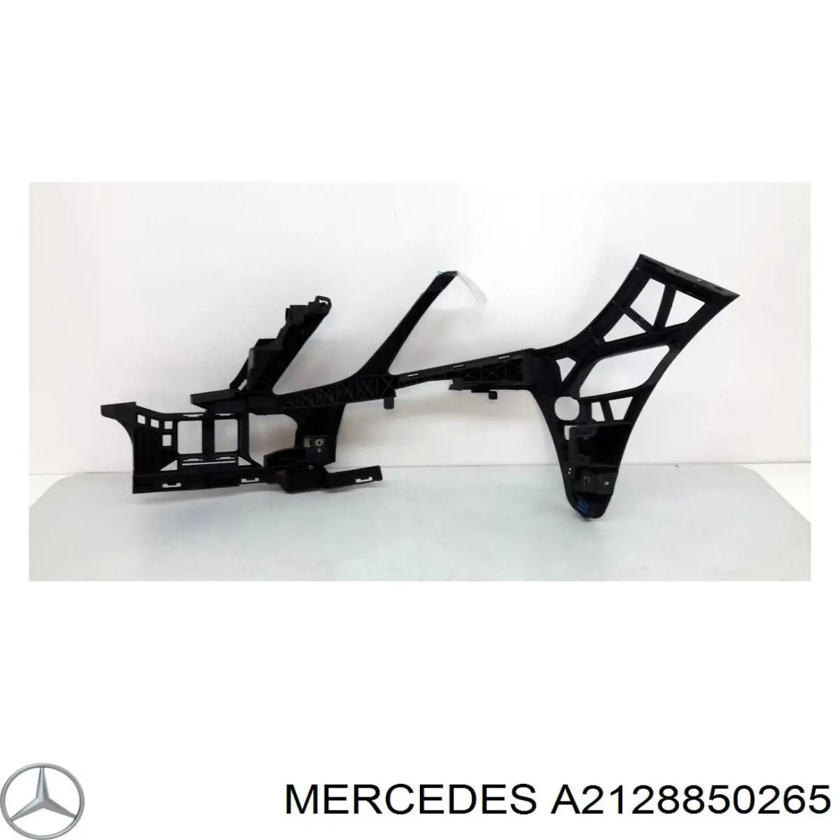 A2128850265 Mercedes Праве кріплення переднього бампера