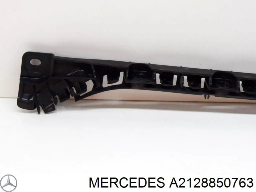 Направляюча заднього бампера, ліва Mercedes A2128850763 ціна, від 10.16 USD