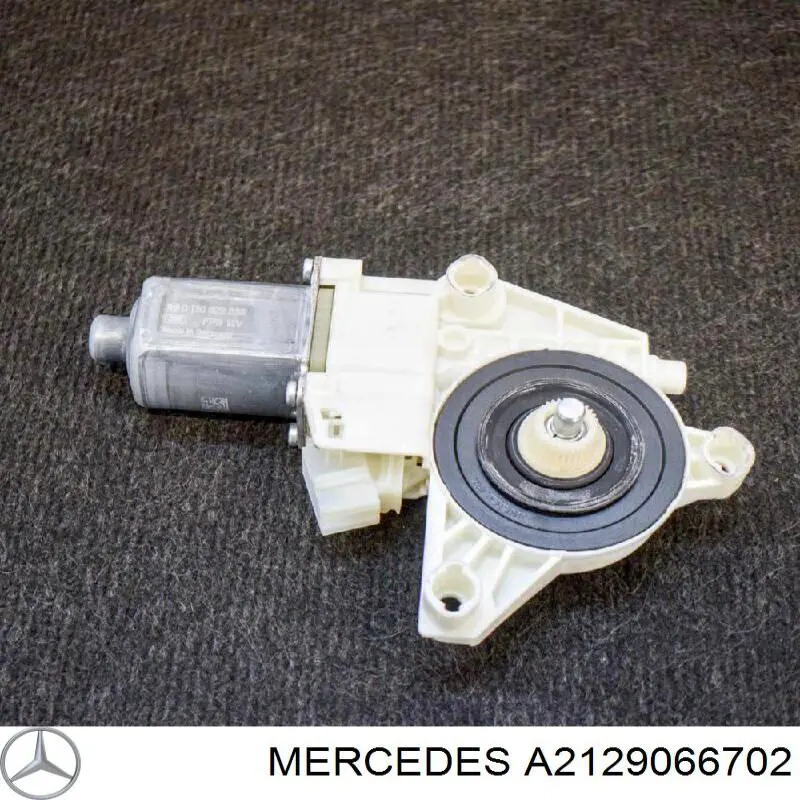 Двигун склопідіймача двері передньої, правої на Mercedes C (W204)