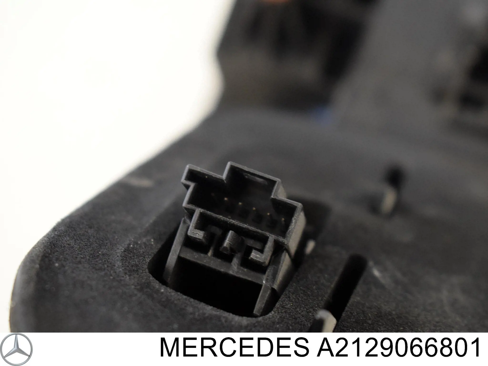 Купити A2128201164 Mercedes Ліхтар задній