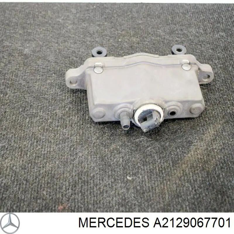 Піропатрон петлі капота Mercedes A2129067701 ціна, від 64.61 USD