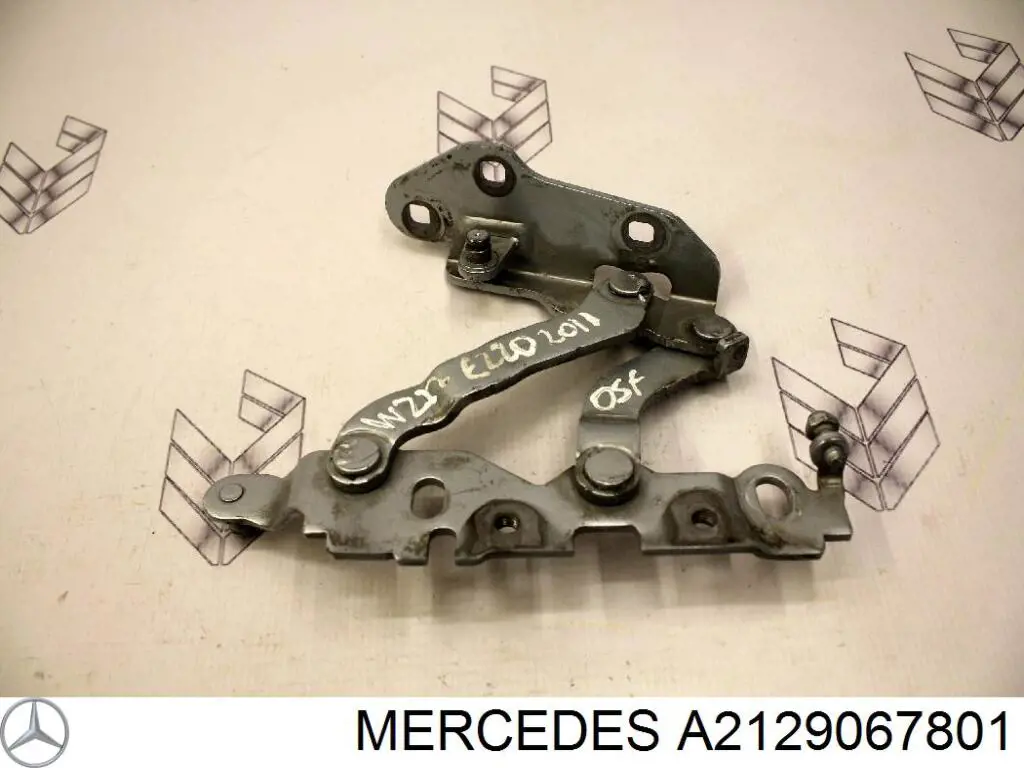 Піропатрон петлі капота Mercedes A2129067801 ціна, від 84.48 USD