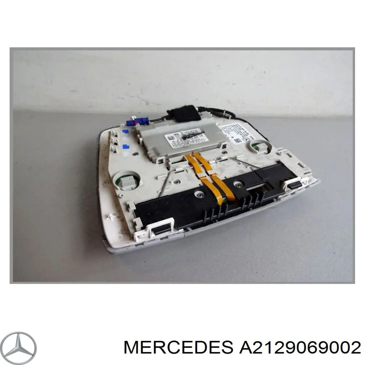 Купити Задня права фара Mercedes E  W212