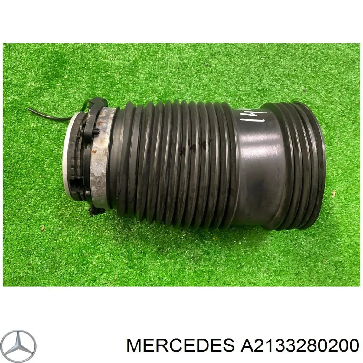 Пневморессора задня Mercedes A2133280200 ціна, від 253.36 USD