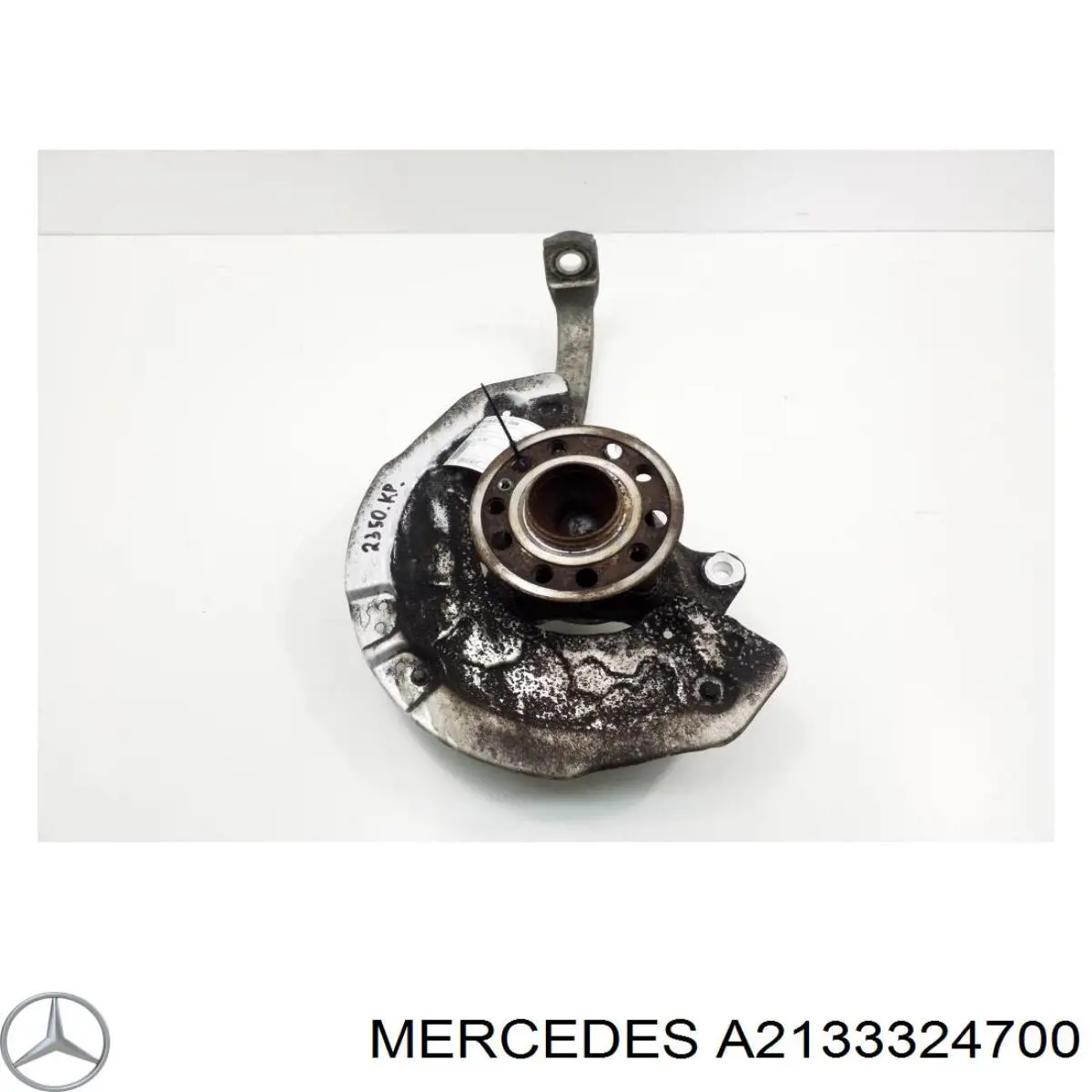 Купити A2133324700 Mercedes Цапфа поворотна ліва