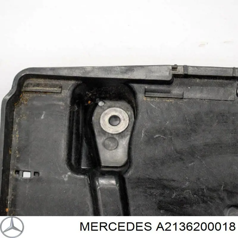 Купити A2136200018 Mercedes 