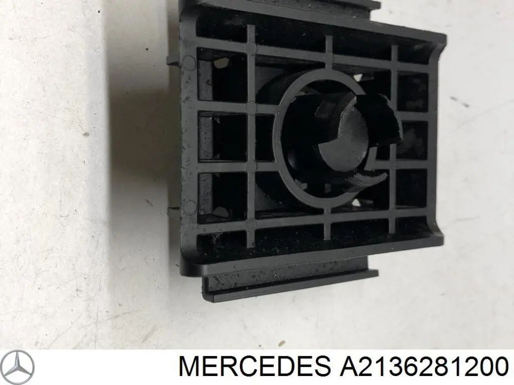 Купити A2136281200 Mercedes Подушка домкрата нижня, піддомкратники