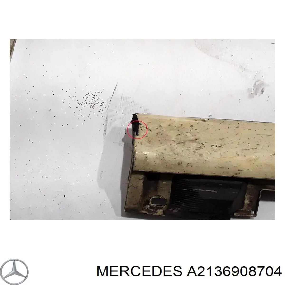 A2136908704 Mercedes 