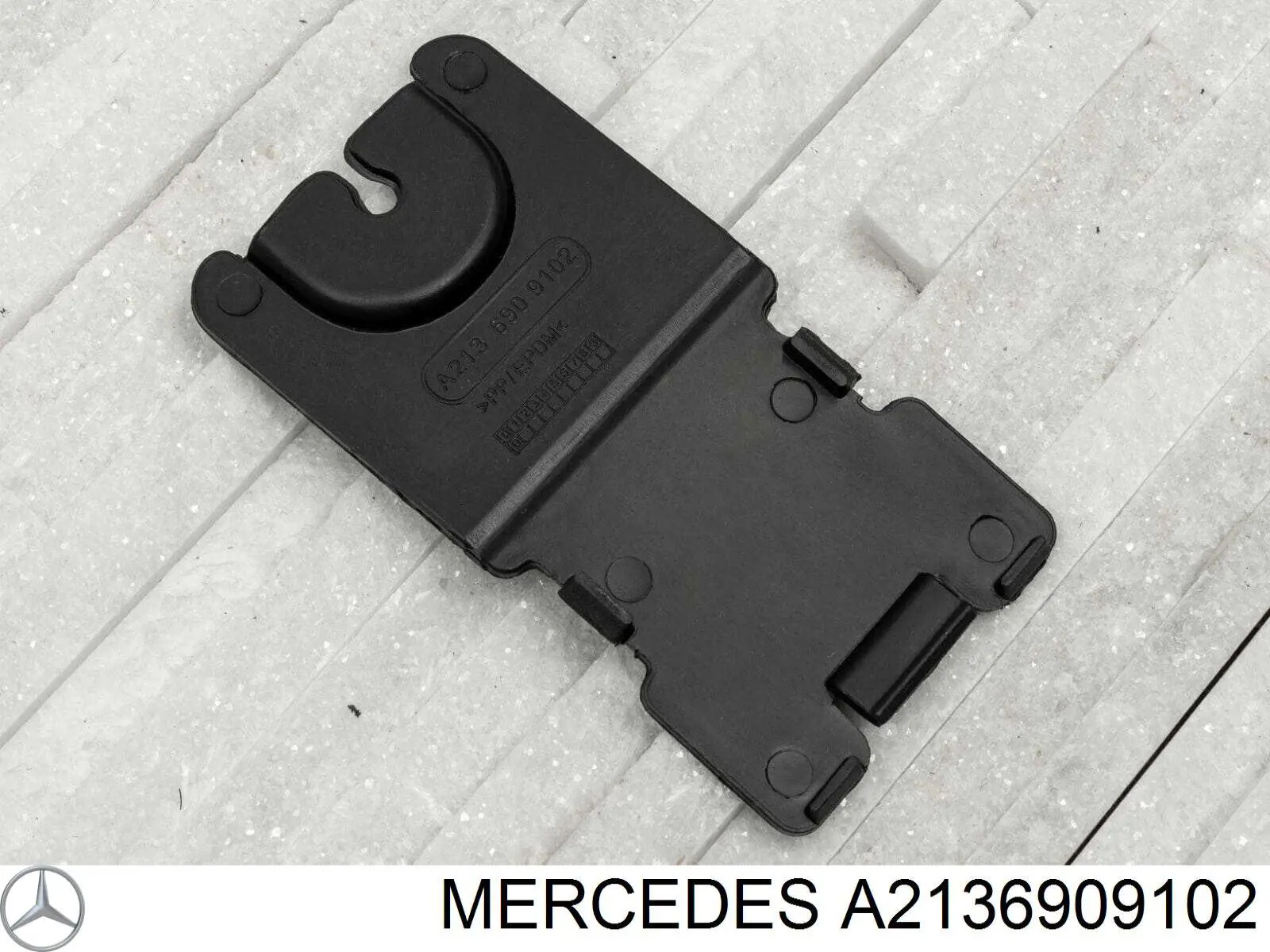  Mercedes A2136909102 ціна, від 31.67 USD
