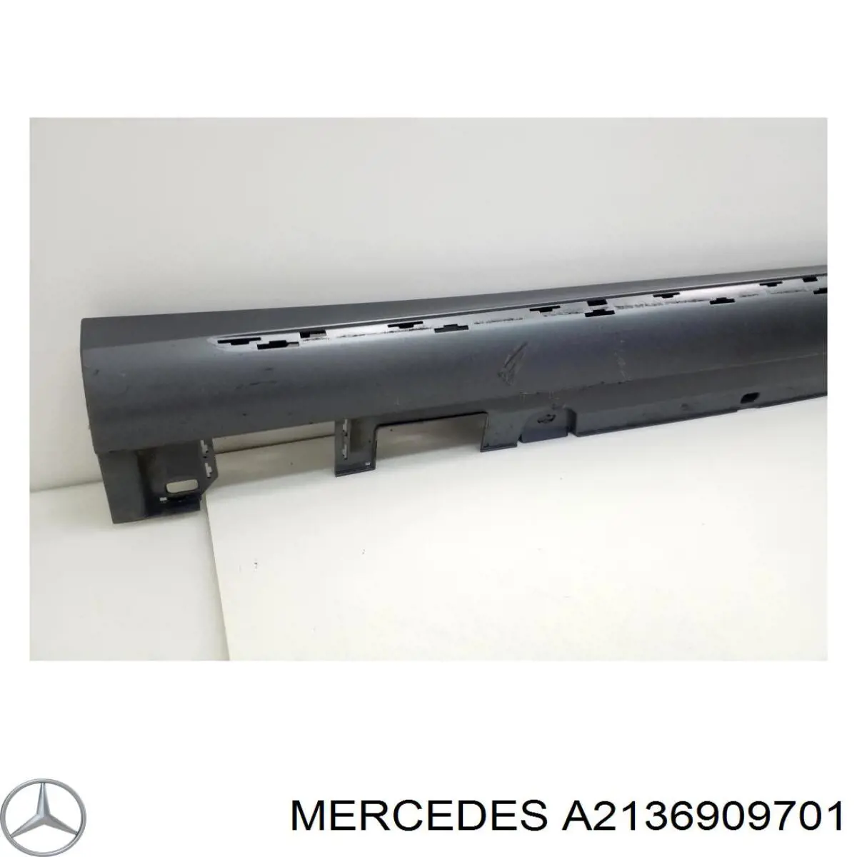 Купити A2136909701 Mercedes 