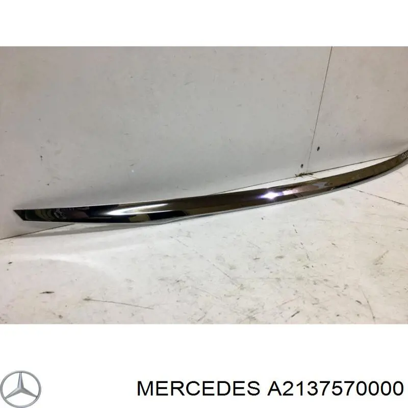 Купити PBZ97003A Signeda Молдинг кришки багажника