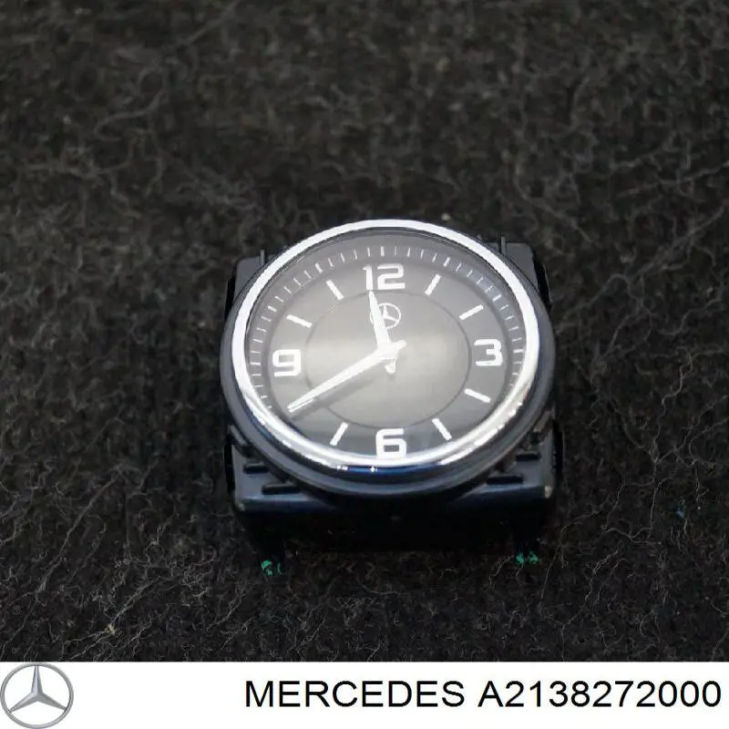 A2138272000 Mercedes Годинники в салон, на панелі