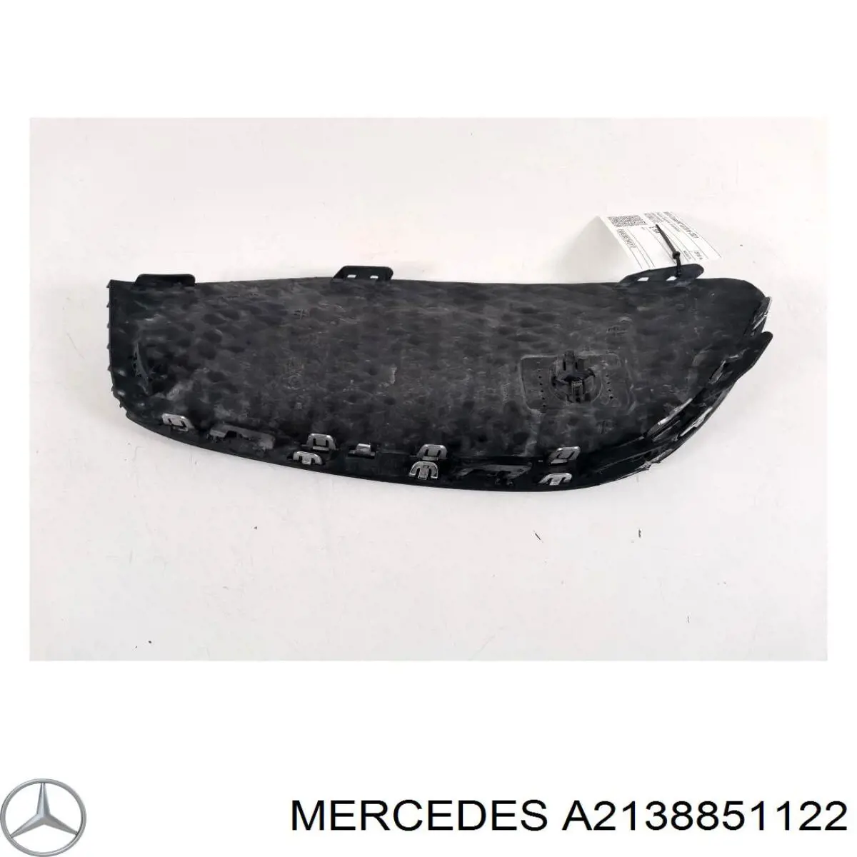 Заглушка/ решітка протитуманних фар бампера переднього, ліва на Mercedes E (W213)