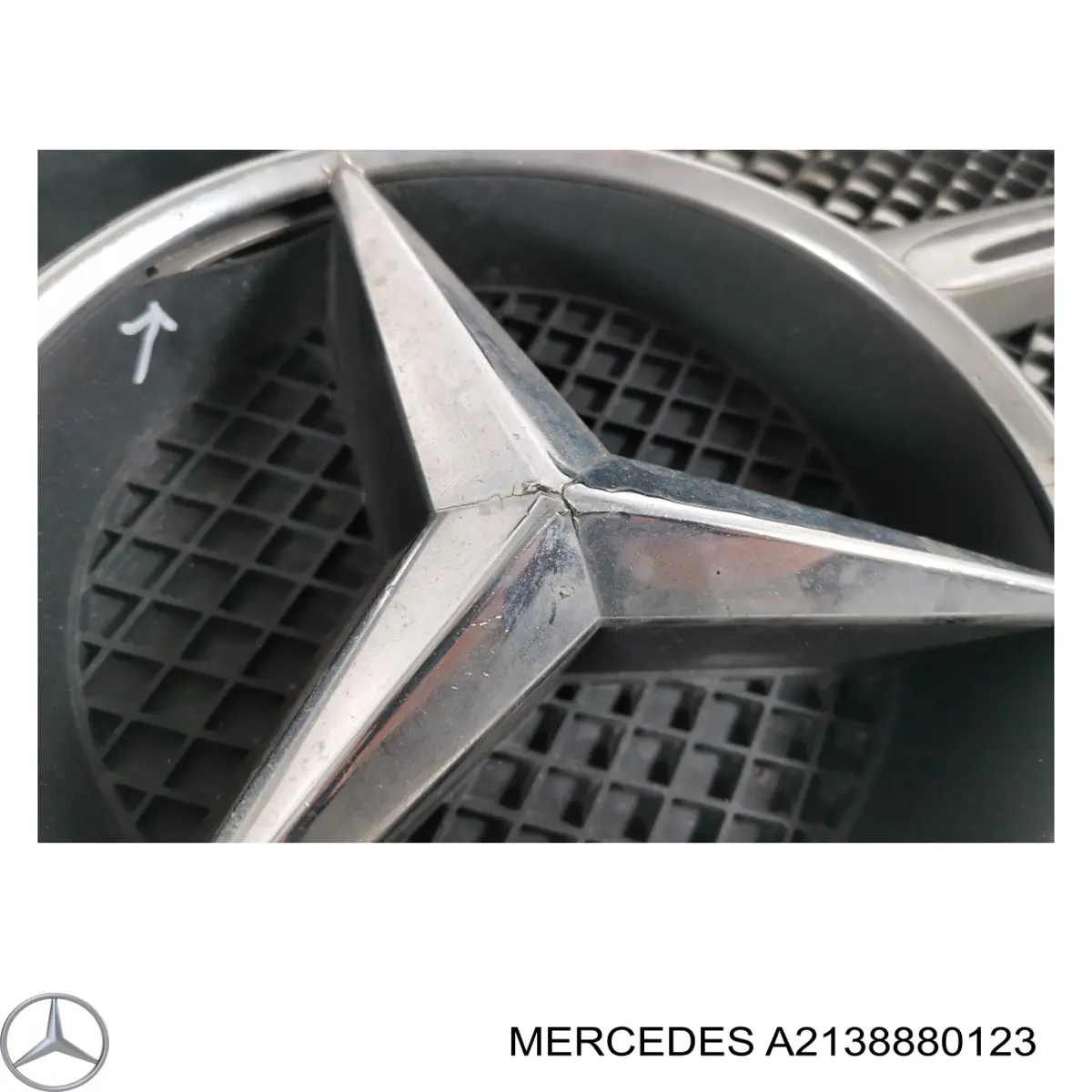 Облицювання радіатора Mercedes A2138880123 ціна, від 115.42 USD