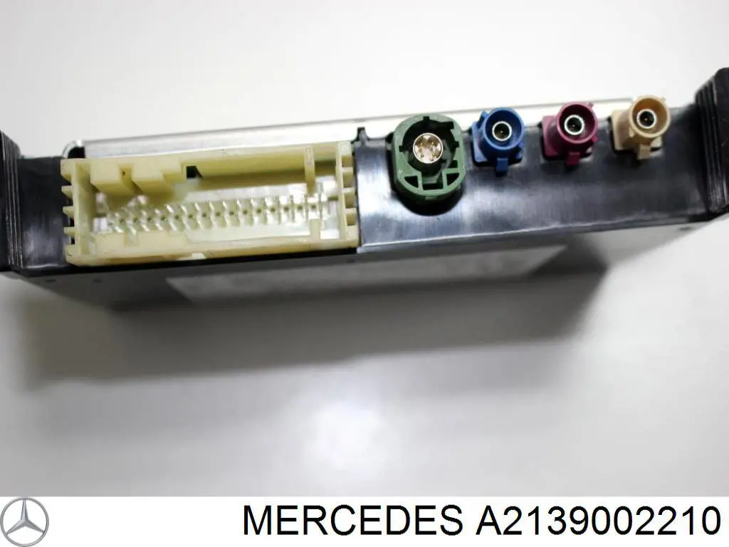 Купити A2139002210 Mercedes 