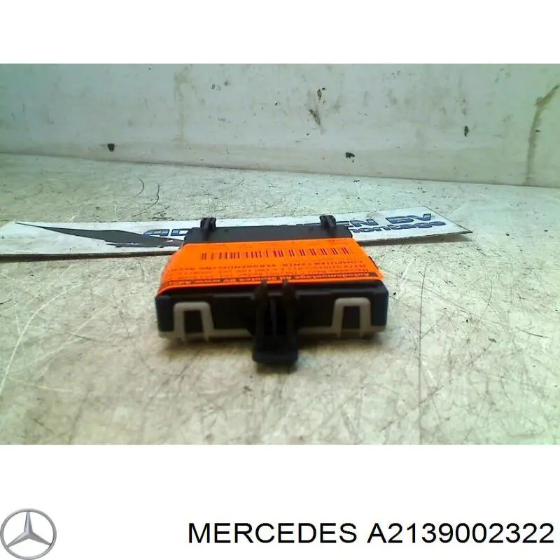 A2139002322 Mercedes Блок комфорту передніх дверей