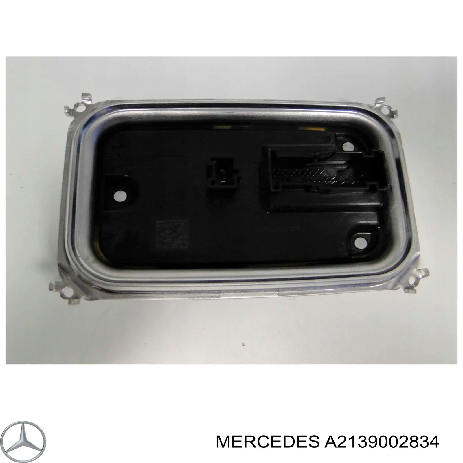 Блок керування освітленням Mercedes A2139002834 ціна, від 169.76 USD