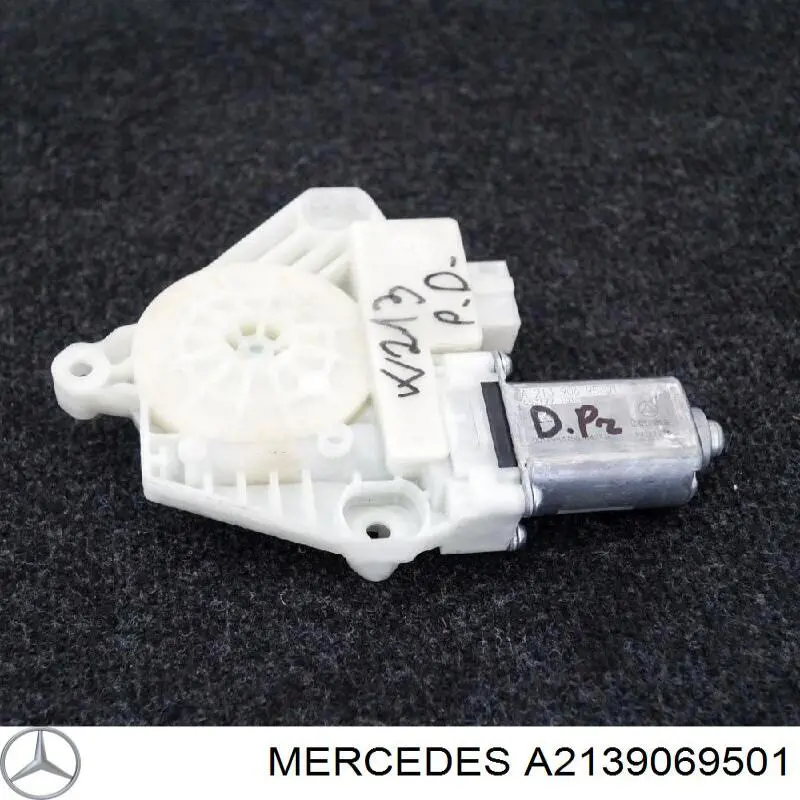 Купити A2139069501 Mercedes Двигун склопідіймача двері передньої, правої
