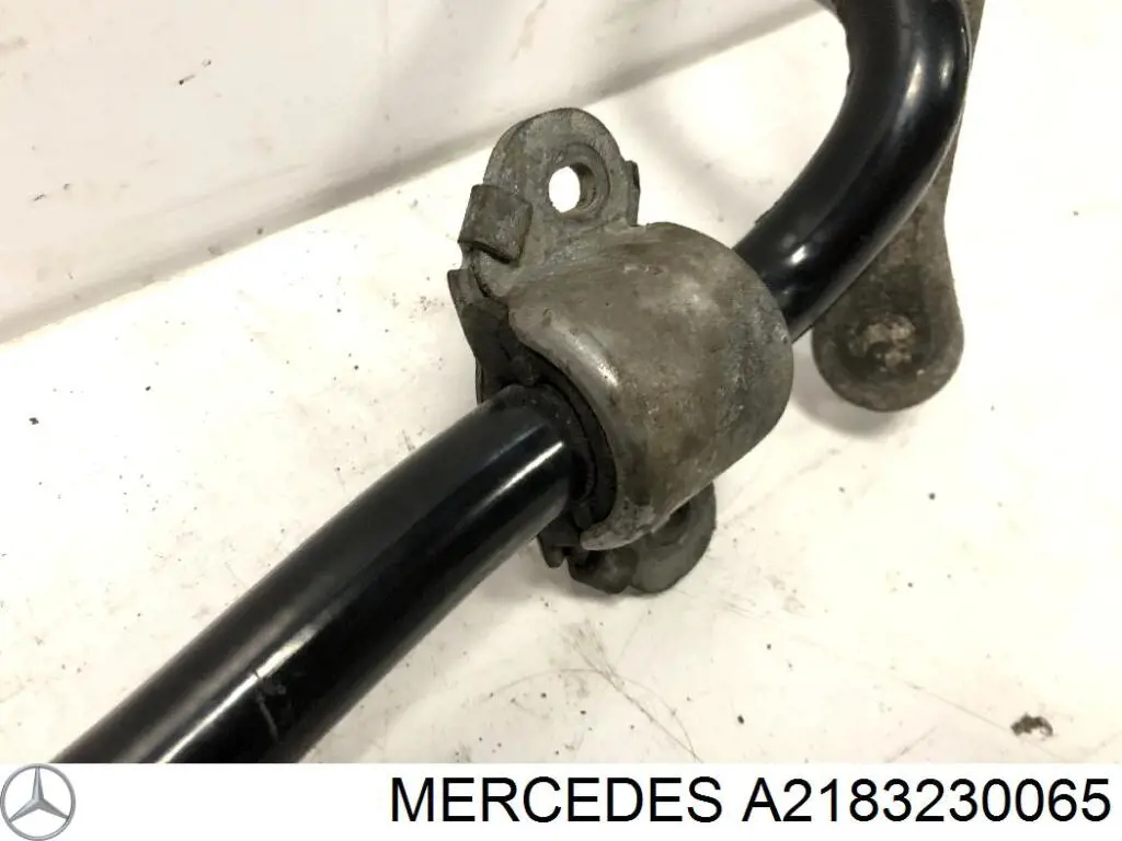 Стабілізатор передній A2183230065 Mercedes