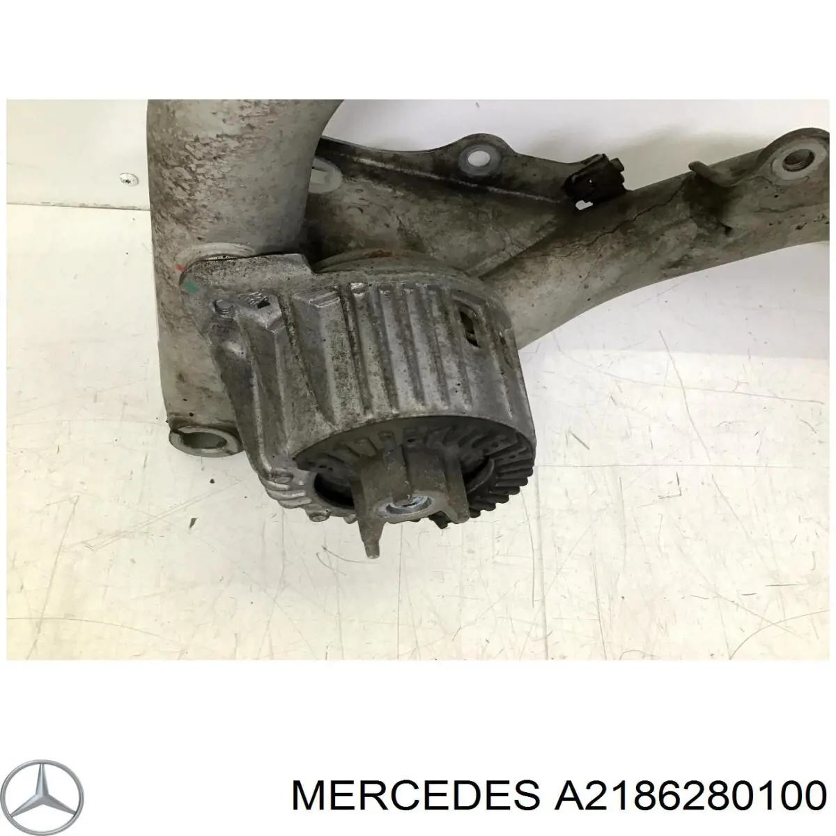 Підрамник передньої підвіски Mercedes A2186280100 ціна, від 125.42 USD
