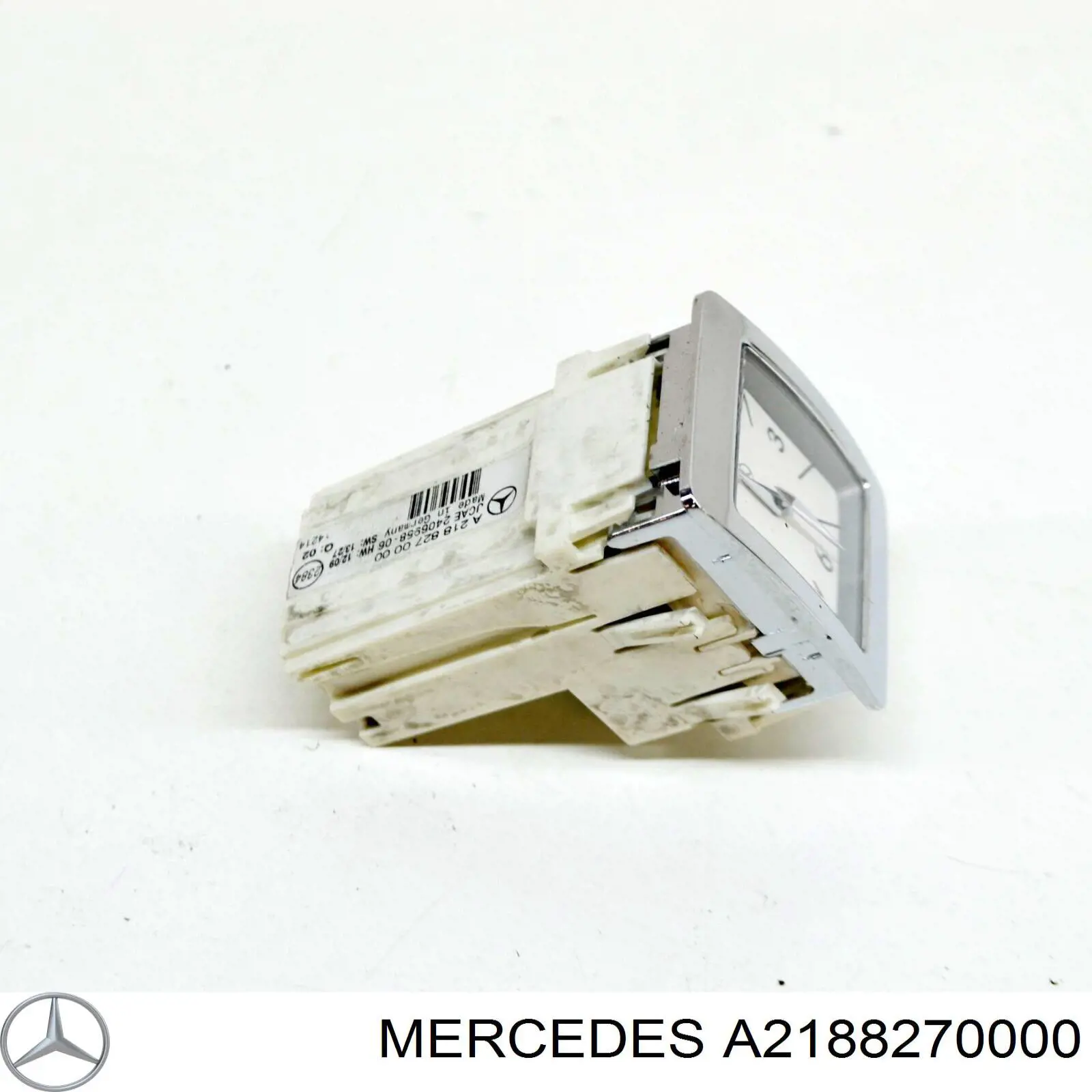 Годинник салонний Mercedes A2188270000 ціна, від 25.34 USD