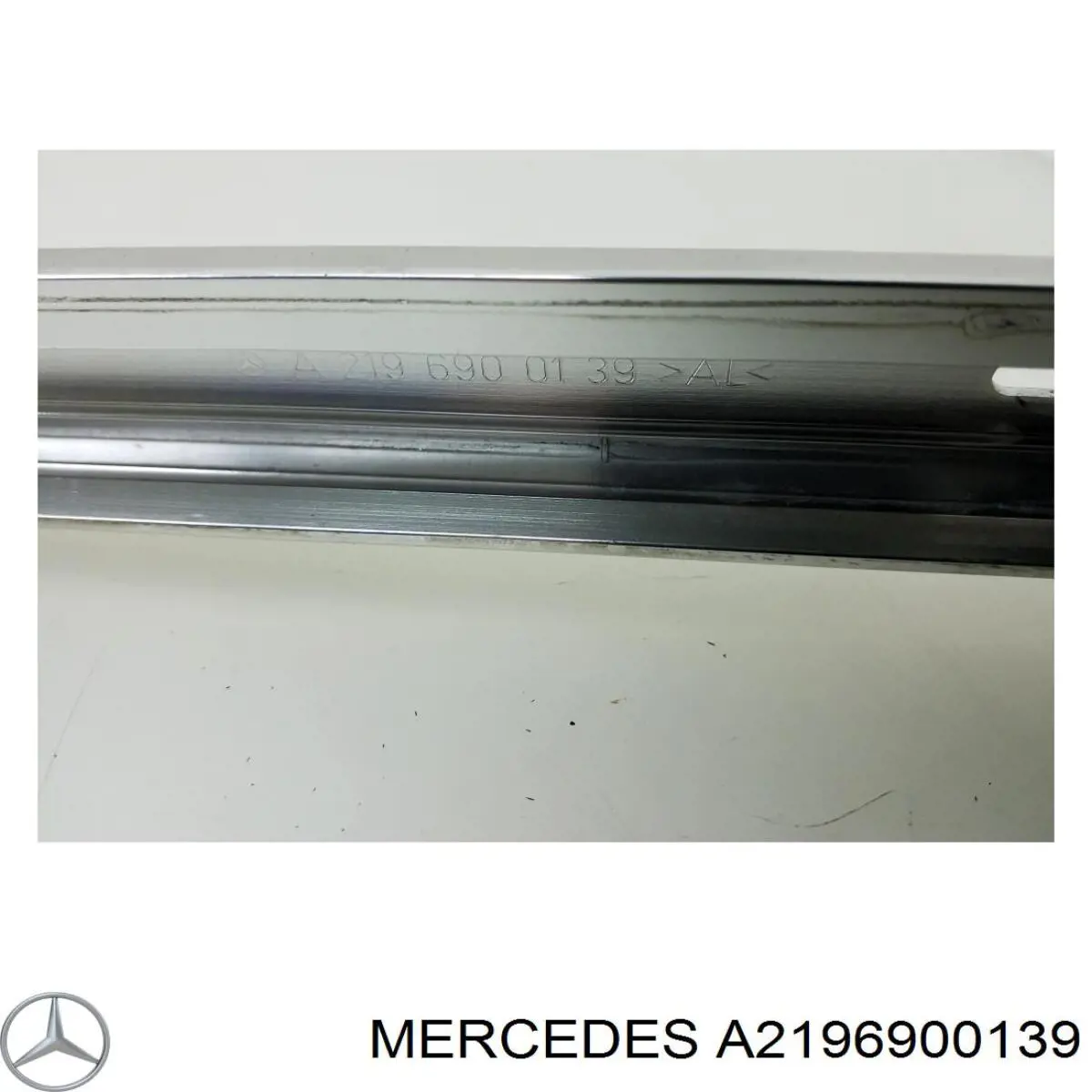  Mercedes A2196900139 ціна, від 40.54 USD