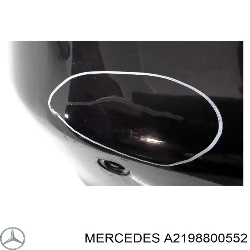 Кронштейн бампера заднього, центральний Mercedes A2198800552