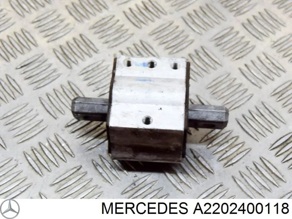 A2202400118 Mercedes подушка трансмісії (опора коробки передач)