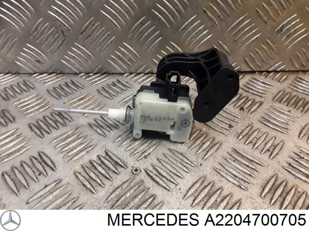 Пробка паливного бака Mercedes A2204700705 ціна, від 5.62 USD