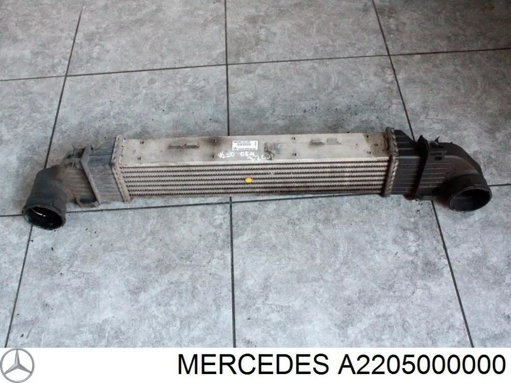 Інтеркулер A2205000000 Mercedes