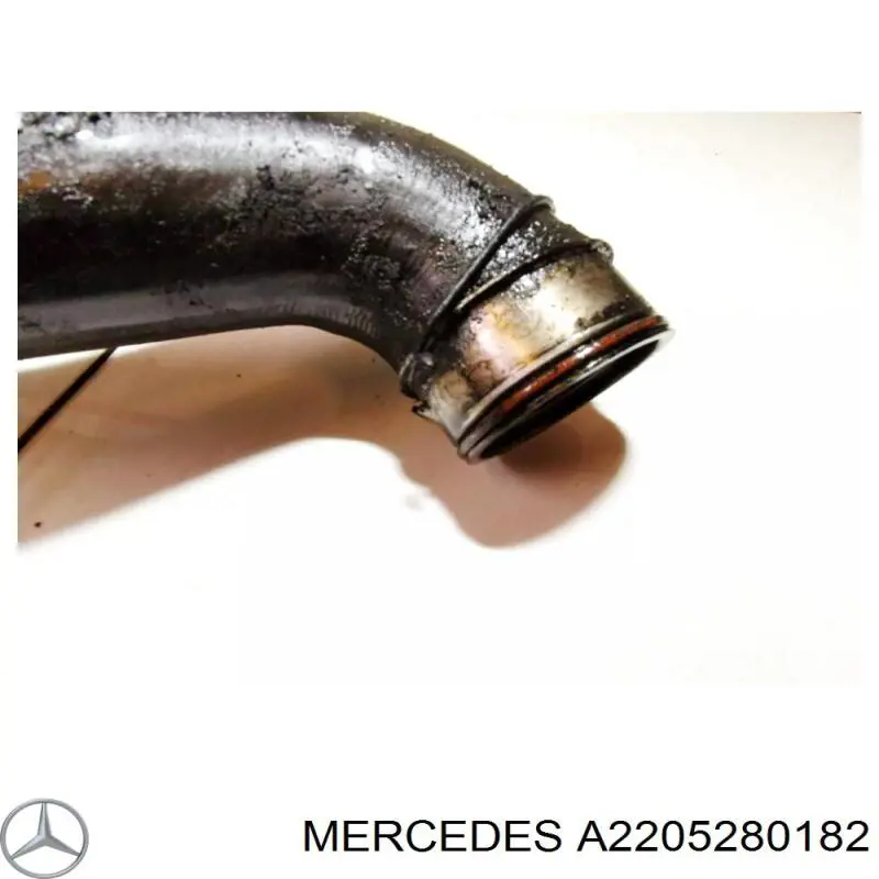 Купити A2205280182 Mercedes Шланг/патрубок интеркуллера