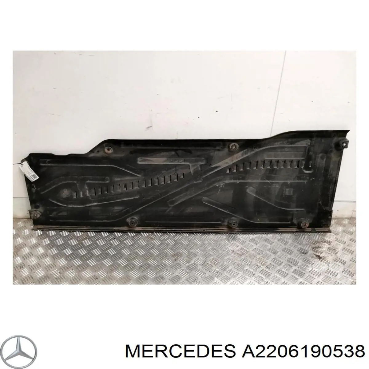 Захист днища, лівий Mercedes A2206190538 ціна, від 12.70 USD