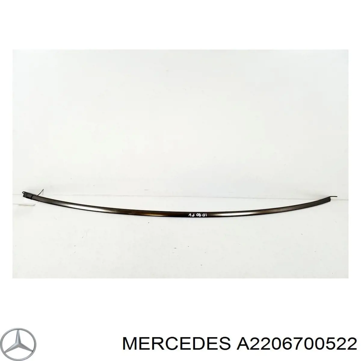 Молдинг лобового скла, верхній Mercedes A2206700522 ціна, від 25.34 USD