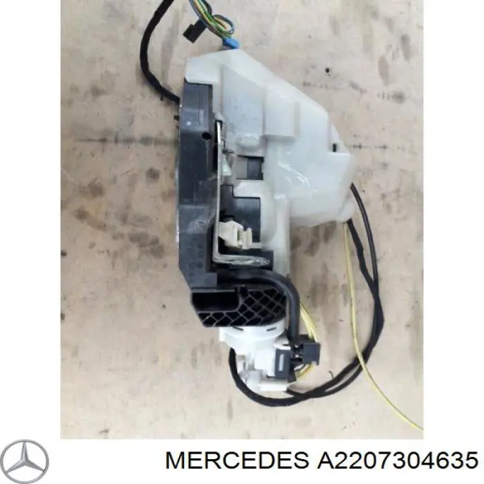  Mercedes A2207304635