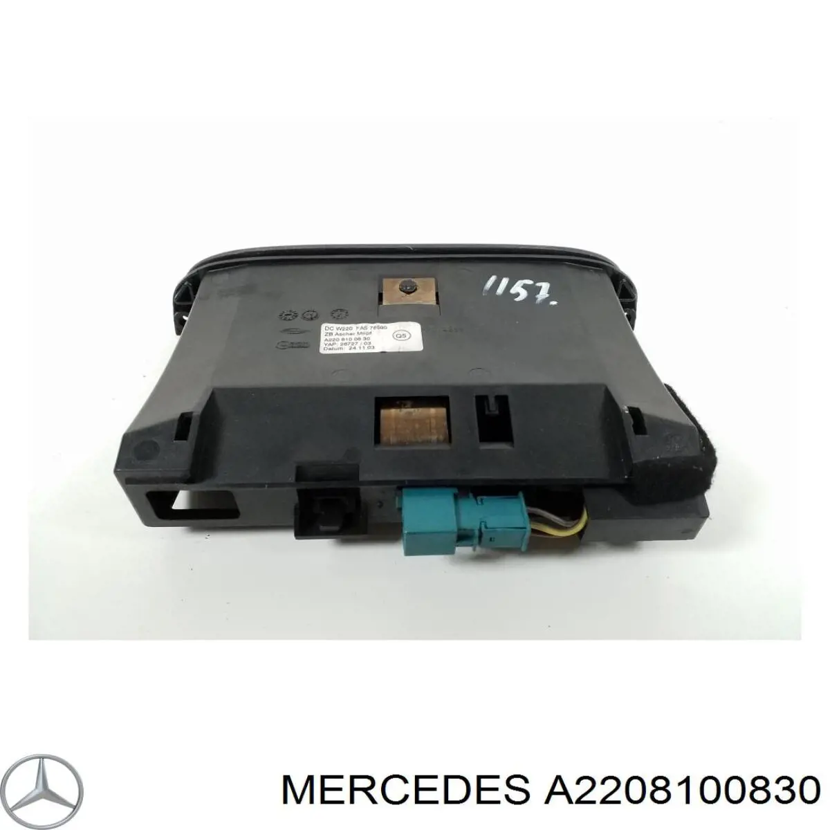 Попільничка приладової панелі "торпедо" Mercedes A2208100830 ціна, від 6.33 USD