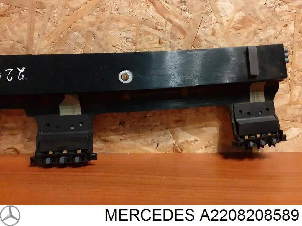 Купити A2208208589 Mercedes 