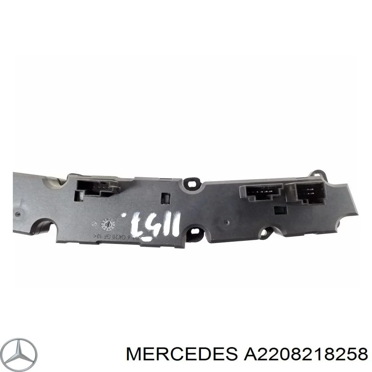 Купити A2208218258 Mercedes Блок кнопок центральної консолі