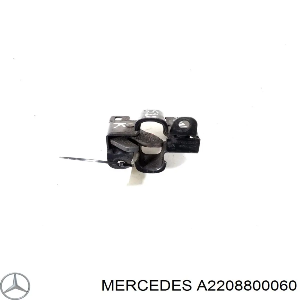 A2208800060 Mercedes Запор капота (замок і привід замка капота)