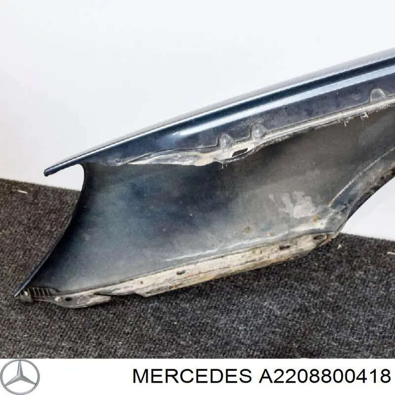 Крило переднє праве на Mercedes S W220