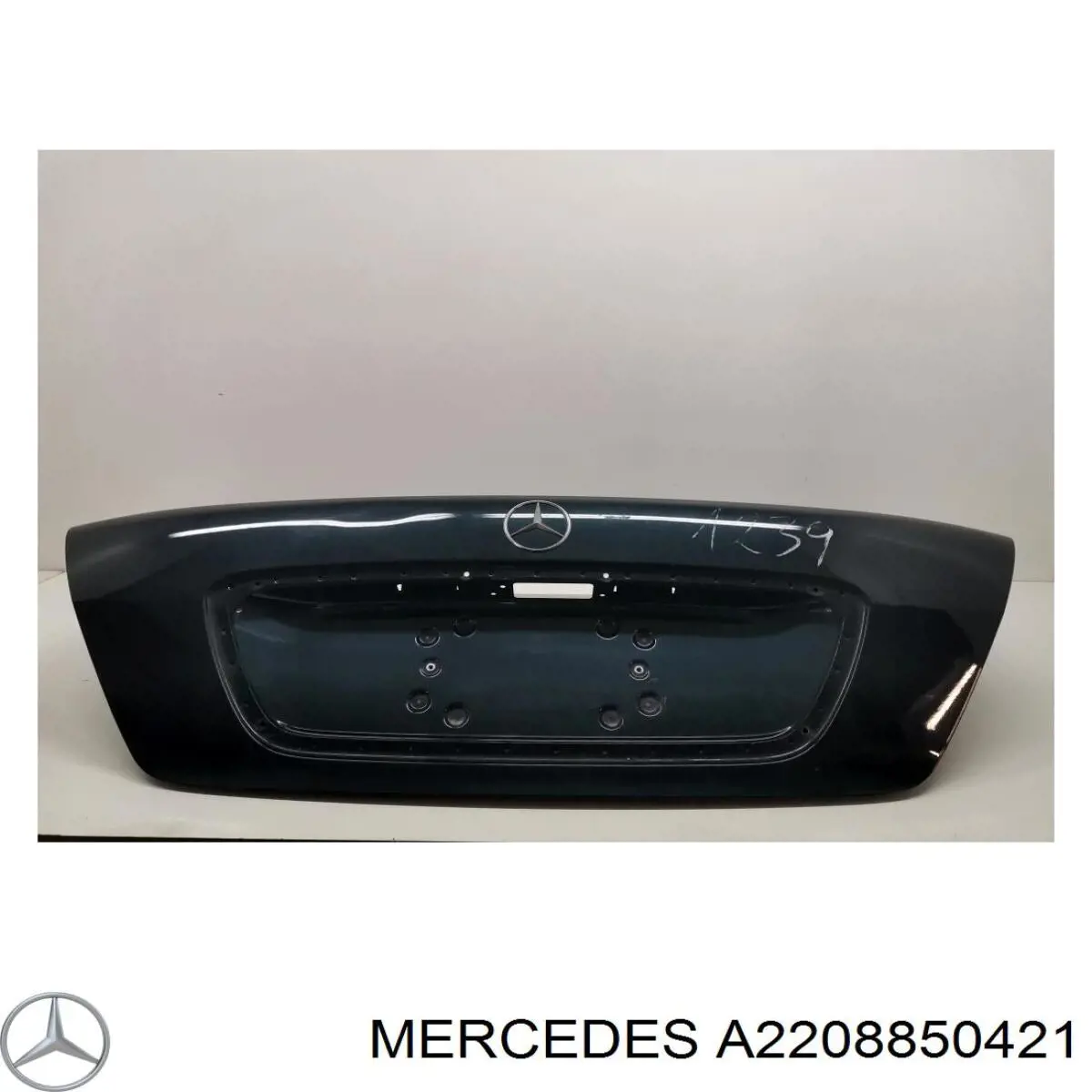 A2208850421 Mercedes молдинг переднього бампера, правий