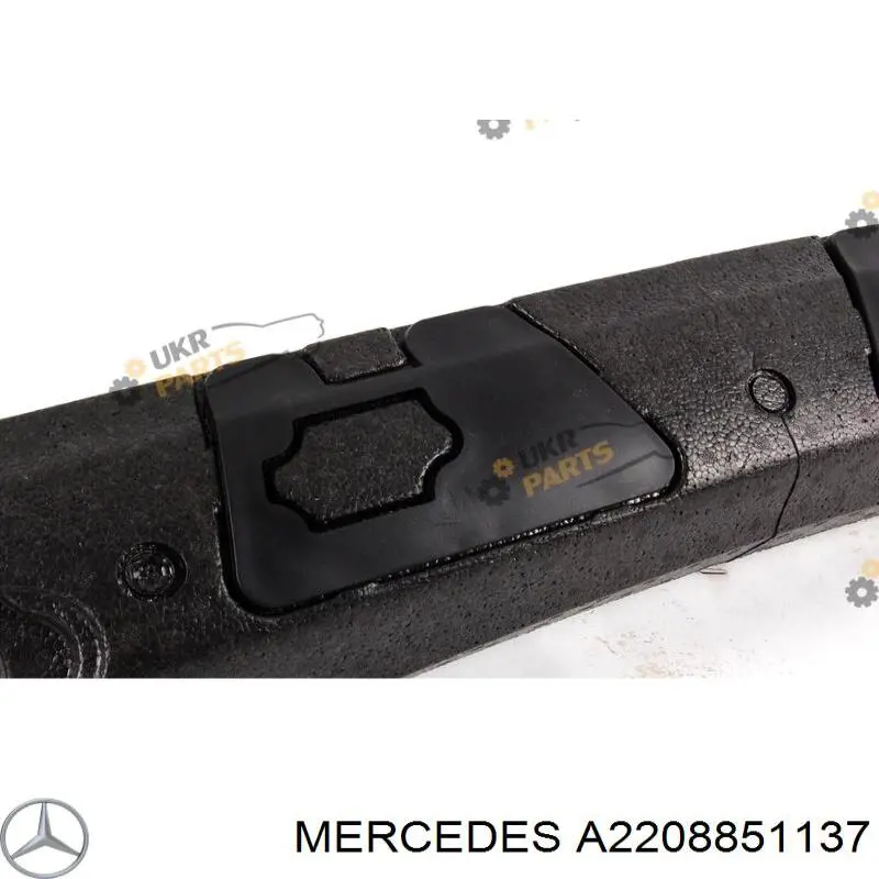 Абсорбер (наповнювач) бампера переднього на Mercedes S-Class (W220)