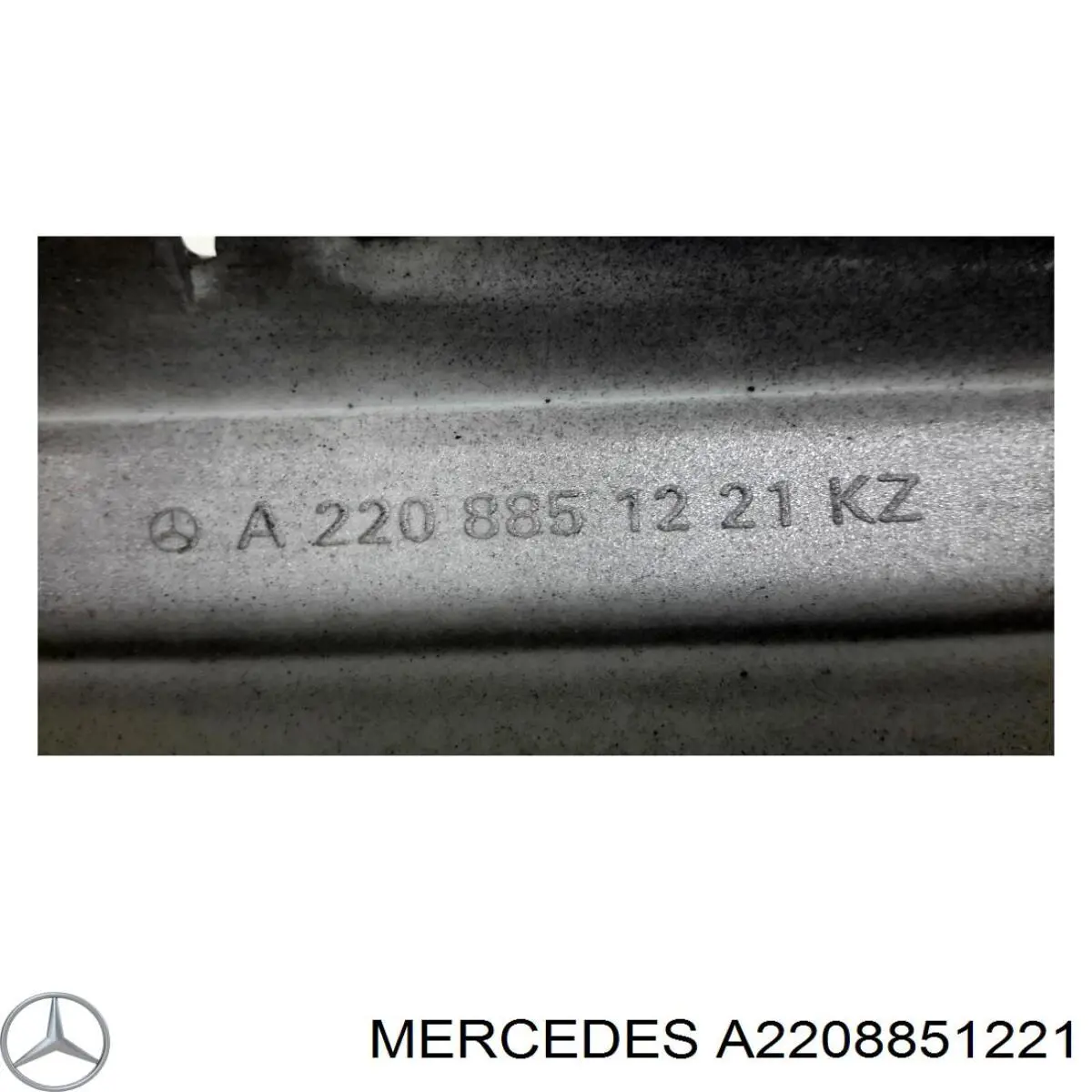 Накладка бампера заднього, центральна Mercedes A2208851221 ціна, від 38.01 USD