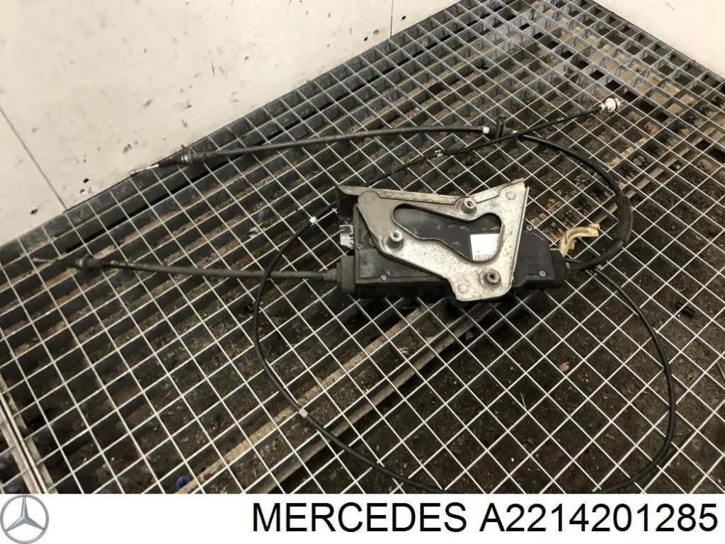 Купити A2214201285 Mercedes Трос ручного гальма задній, правий