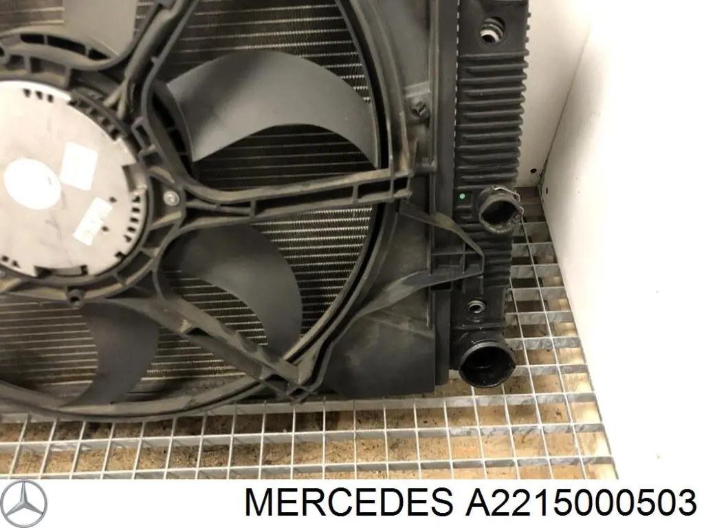Купити A2215000503 Mercedes Радіатор двигуна