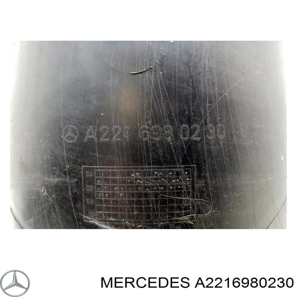 Купити A2216980230 Mercedes Лючок (дверцята) бензобака